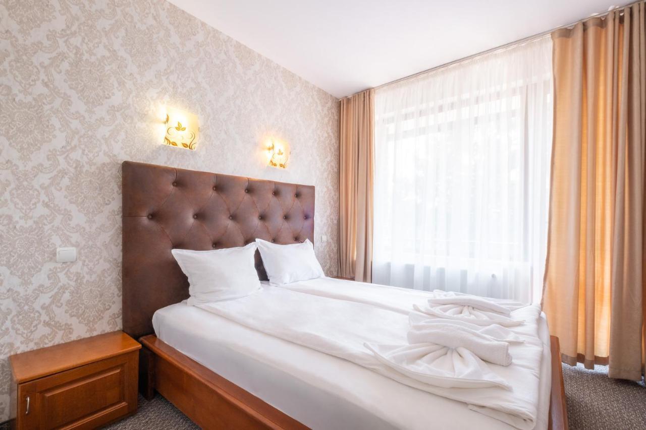 Hotel Complex Katalina Cigov Čark Exteriér fotografie