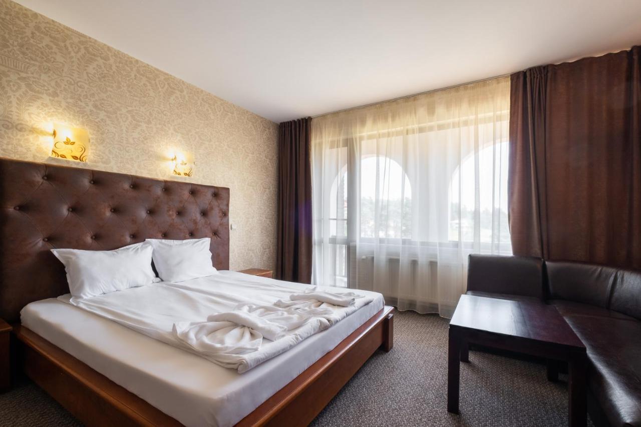 Hotel Complex Katalina Cigov Čark Exteriér fotografie